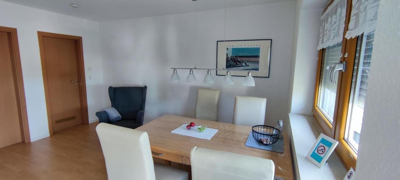 Moderne Ferienwohnung Lindlar, Dorf- Und Waldnah, Gratis W-Lan, Nr Zewnętrze zdjęcie